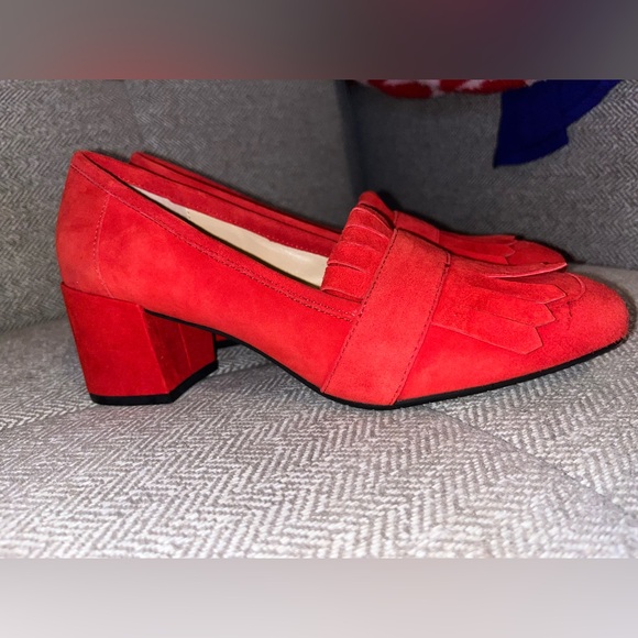 Kenneth Cole Reaction Michelle Fringe Heels Loafer Red Women’s Size 8 - Picture 5 of 6